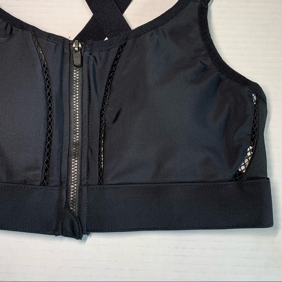 Small Fabletics black high impact sports bra - Picture 8 of 14